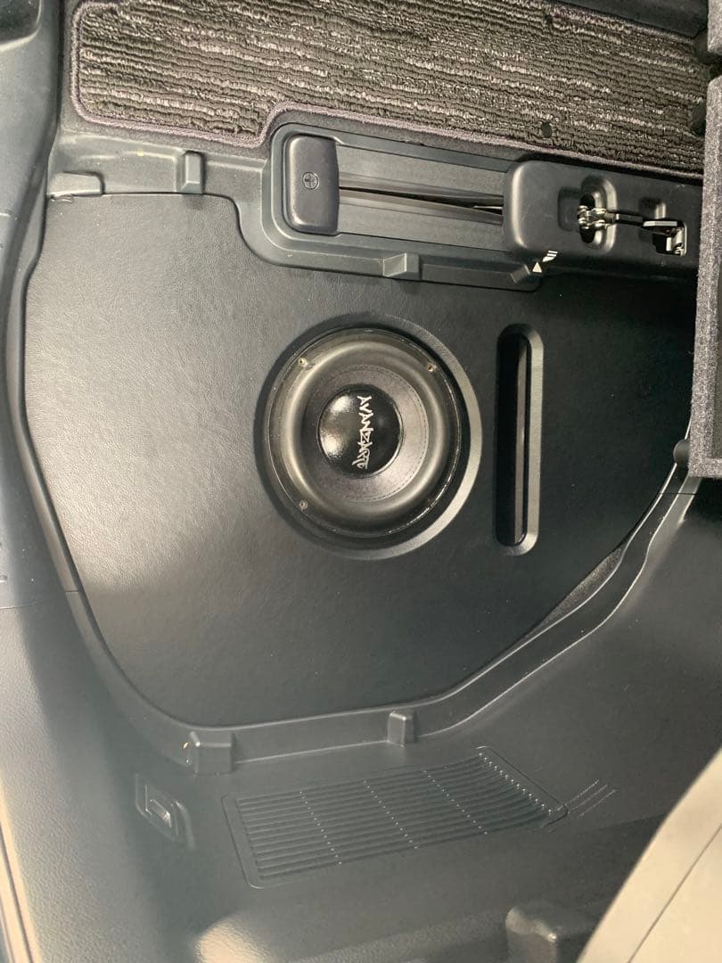 希少品 アヴァンツァーレ スーパーベースボックス サブウーファー