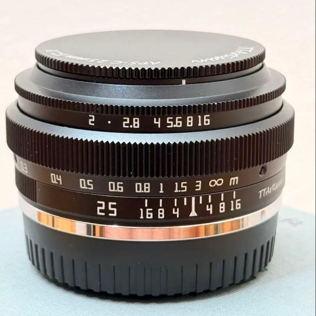 TTArtisan 25mm f2 単焦点レンズ