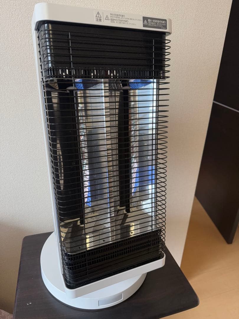 ダイキン ヒーター 遠赤外線暖房機