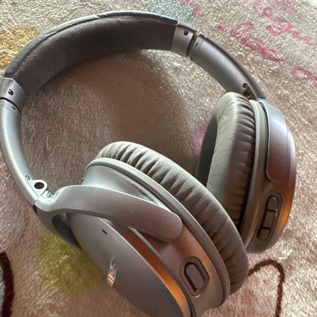 な*ー様 BOSE Quietcomfort35 IIワイヤレスイヤホンblue