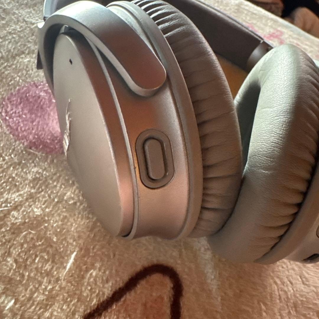 な*ー様 BOSE Quietcomfort35 IIワイヤレスイヤホンblue