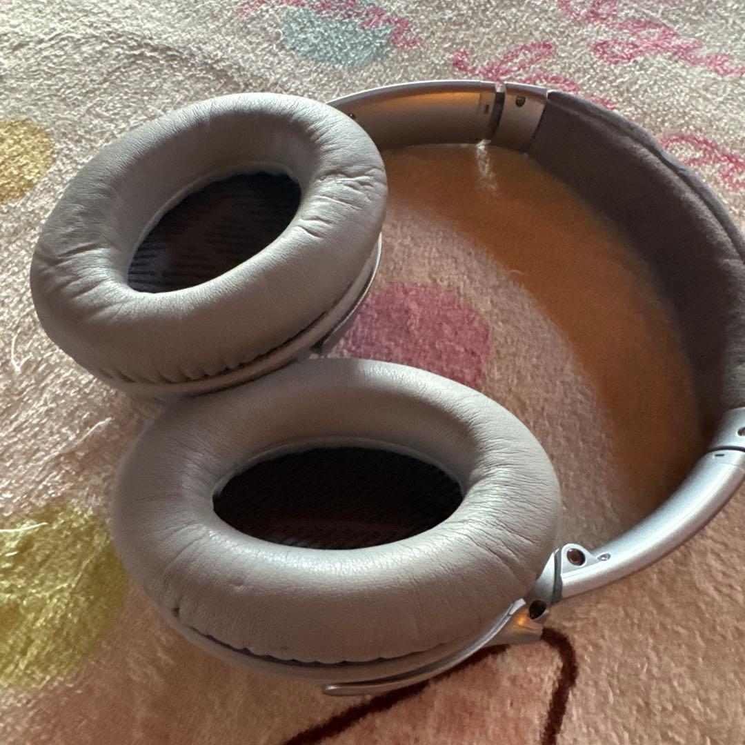 な*ー様 BOSE Quietcomfort35 IIワイヤレスイヤホンblue