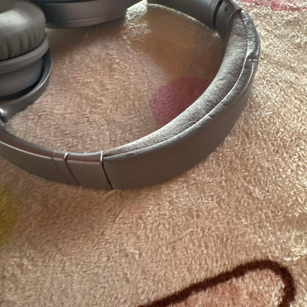 な*ー様 BOSE Quietcomfort35 IIワイヤレスイヤホンblue