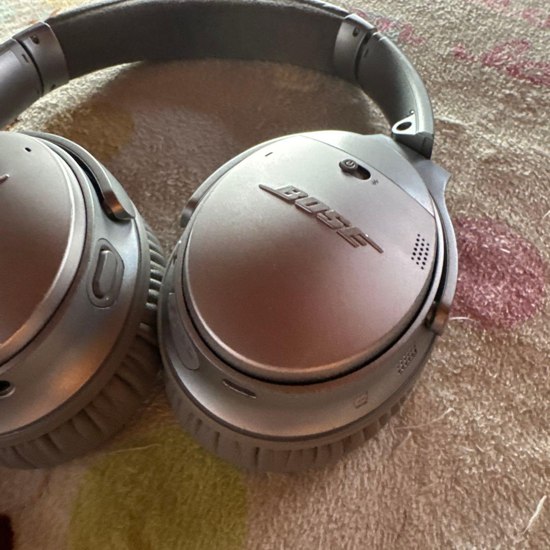 な*ー様 BOSE Quietcomfort35 IIワイヤレスイヤホンblue
