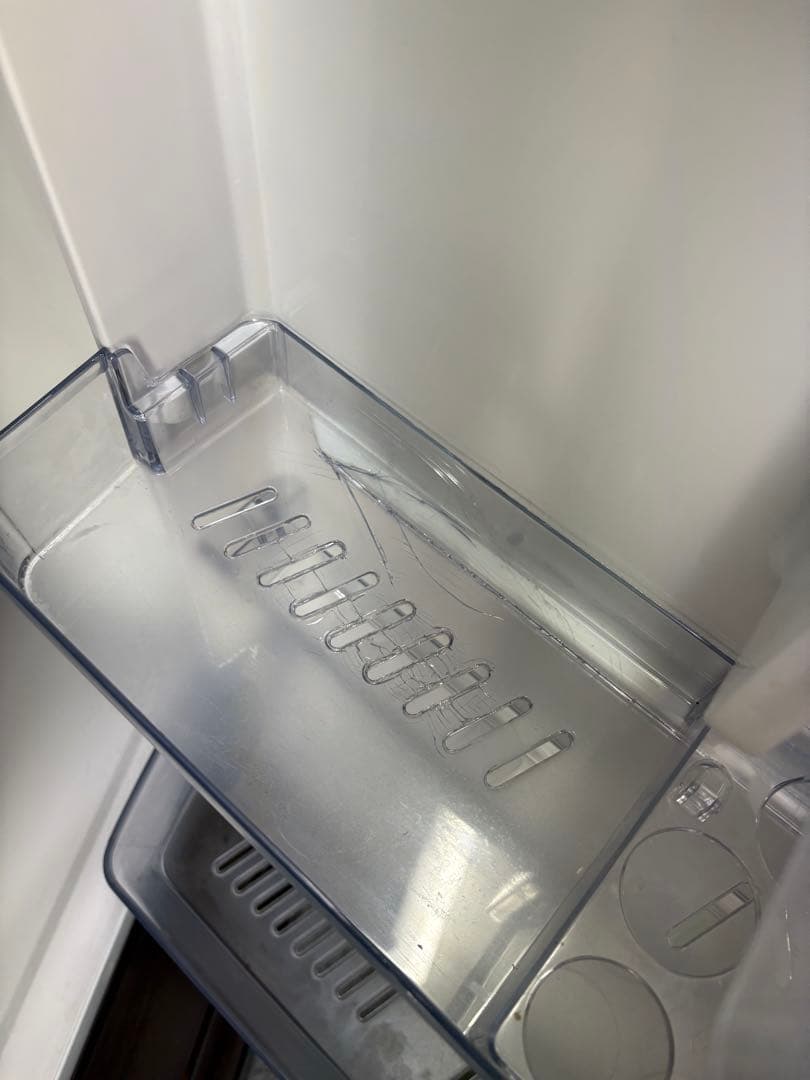 ダークブラウン 2ドア冷蔵庫　AQR-SV27K