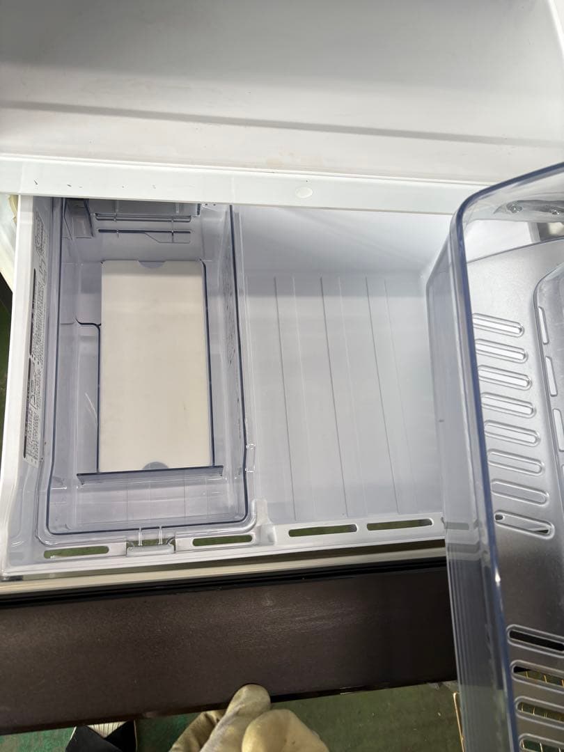 ダークブラウン 2ドア冷蔵庫　AQR-SV27K