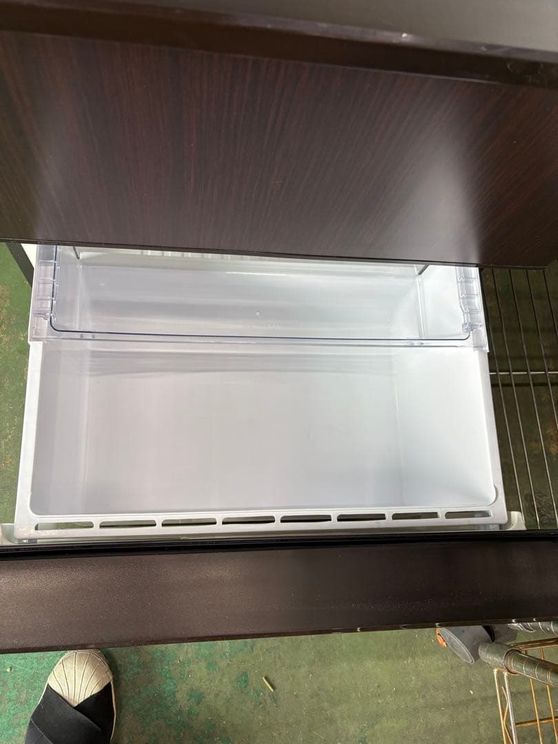 ダークブラウン 2ドア冷蔵庫　AQR-SV27K