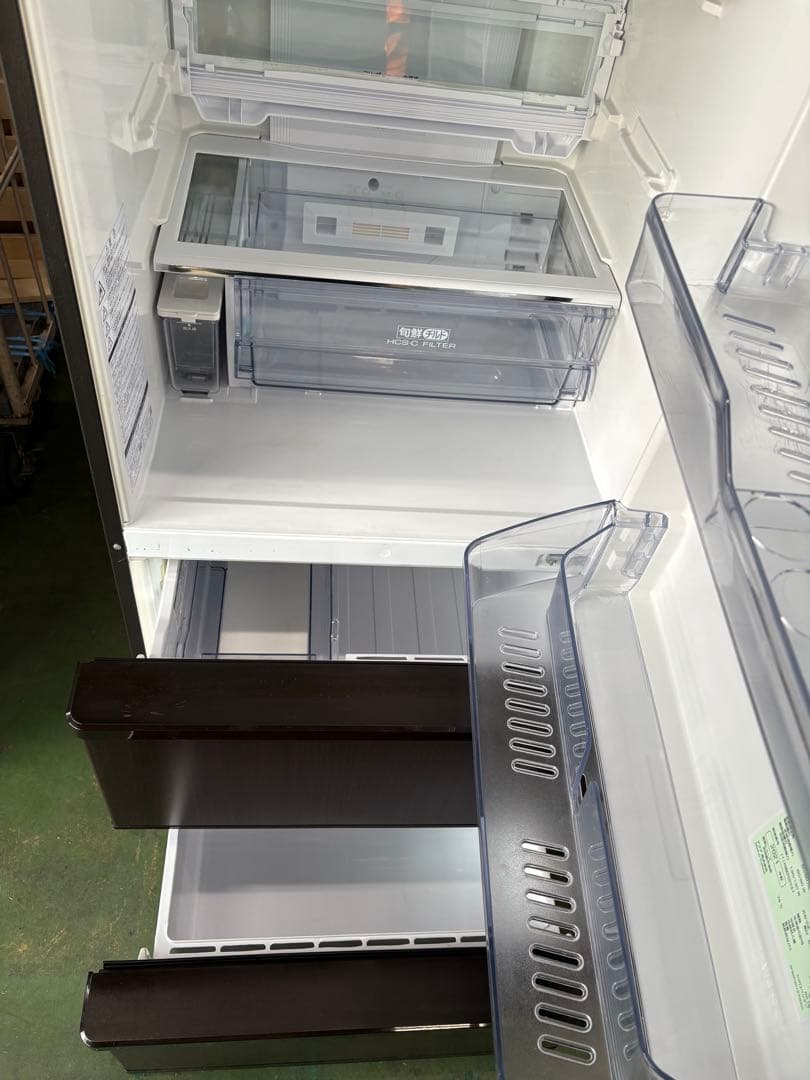 ダークブラウン 2ドア冷蔵庫　AQR-SV27K