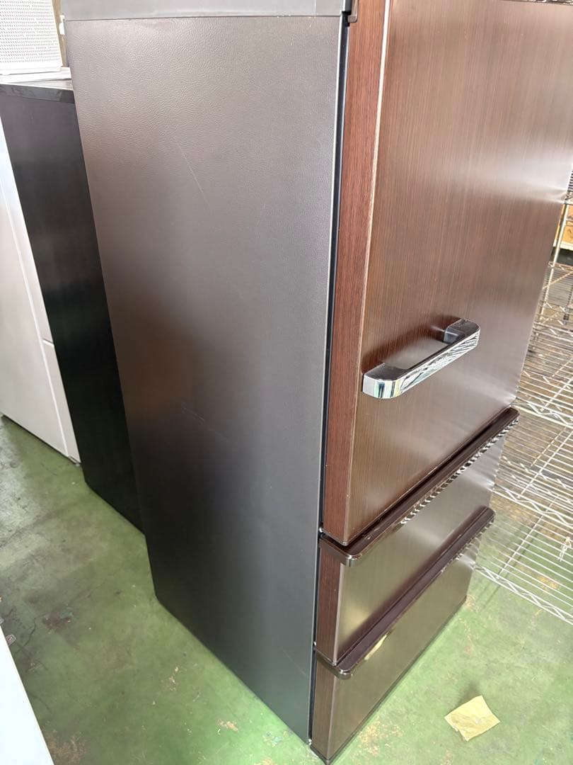 ダークブラウン 2ドア冷蔵庫　AQR-SV27K