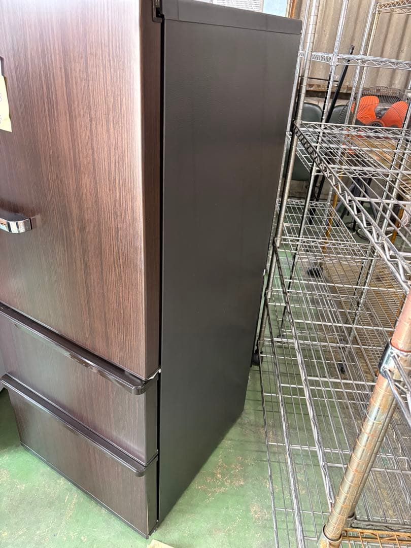 ダークブラウン 2ドア冷蔵庫　AQR-SV27K