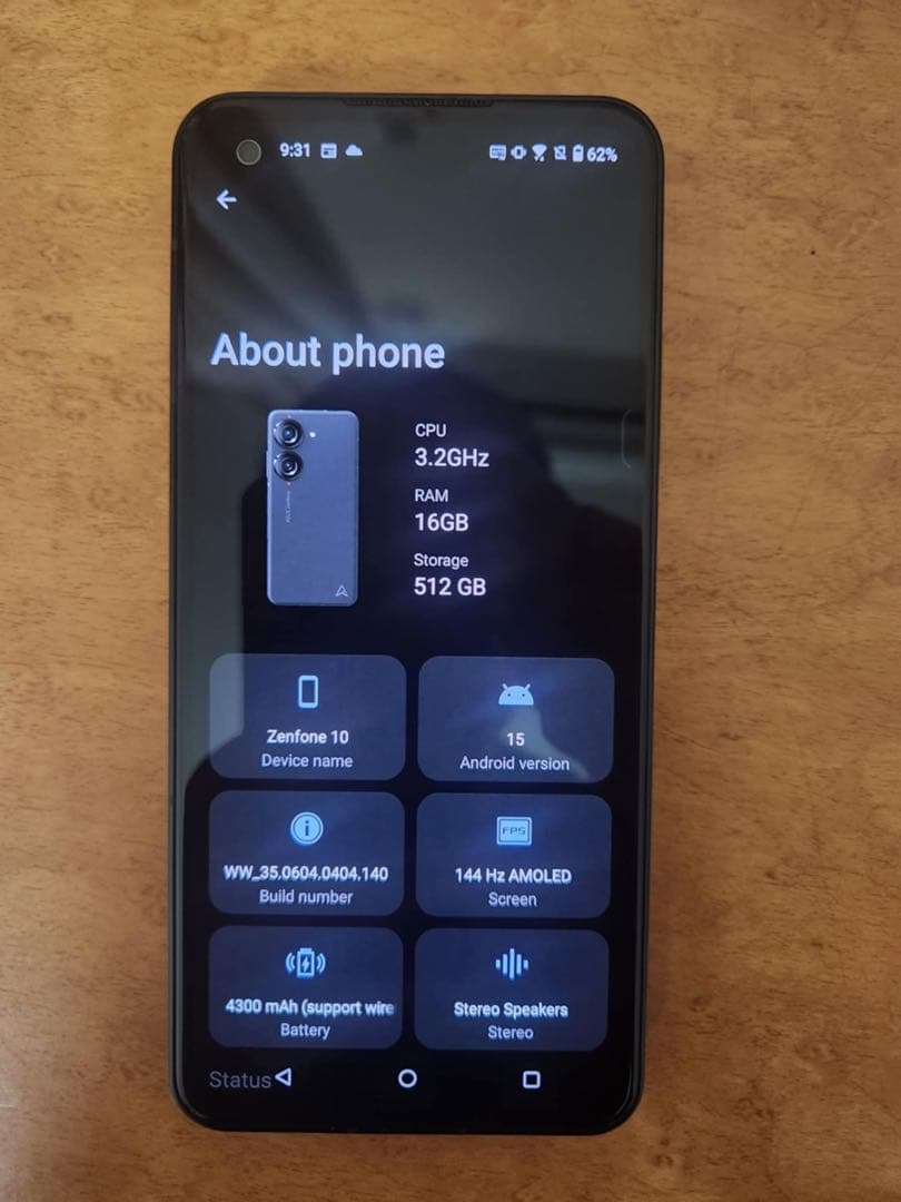 ASUS Zenfone 10 本体　RAM 16GB ROM 512GB