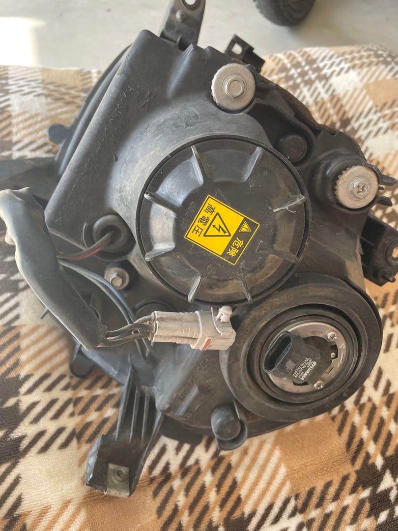 ダイハツ　コペン　ヘッドライト