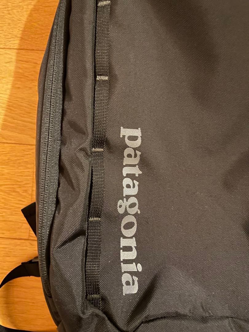 ダ*ズ様 【美品】パタゴニア　トレスパック25 ブラック