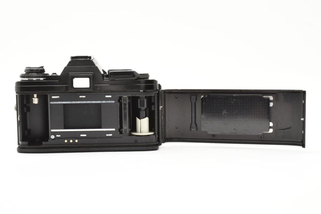 フィルムカメラ MINOLTA NEW X-700 + ROKKOR-PF 50mm F1.7