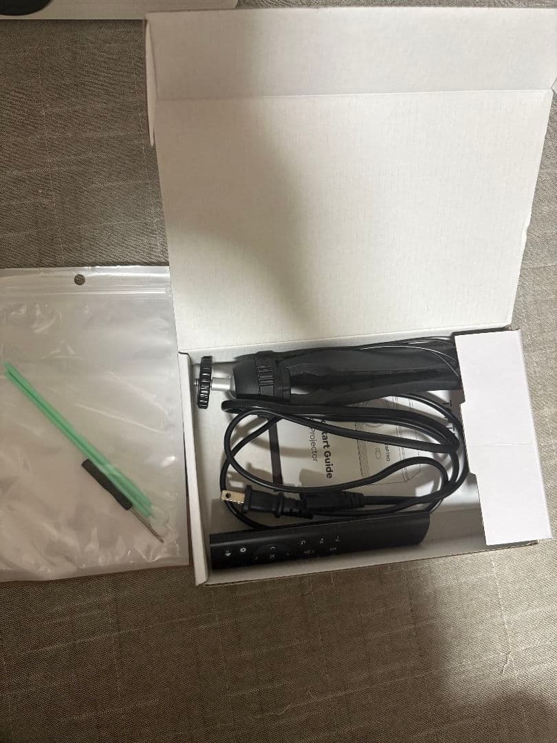 ひ*ん様 TOPTRO Multimedia Projector X6