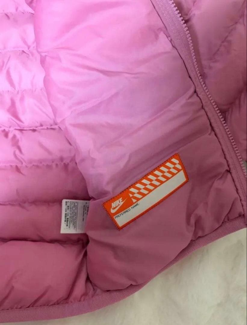 NIKEピンクダウン　150M