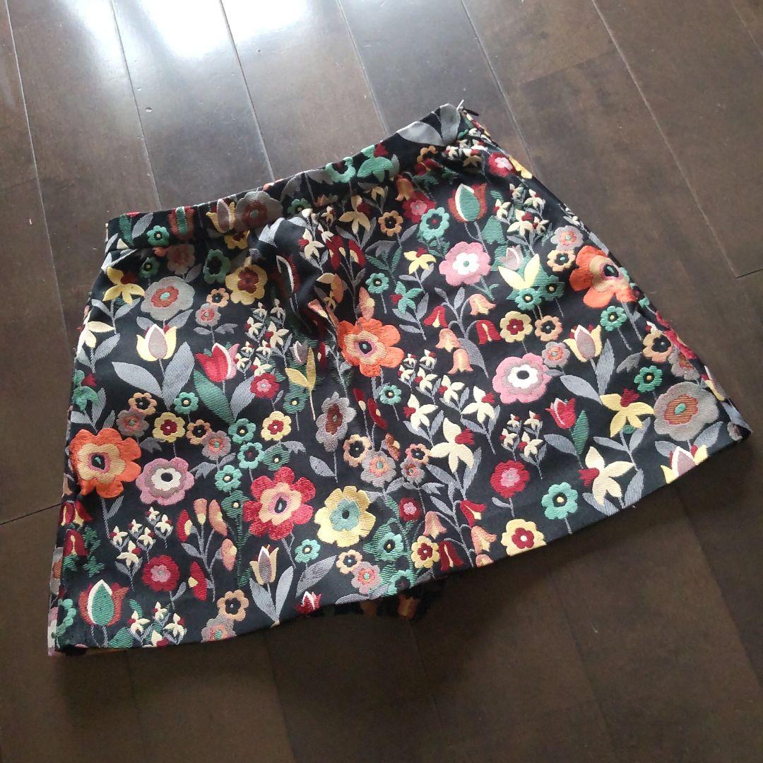 美品 レッドヴァレンティノ 花柄 スカート付ショートパンツ ジャガード織り