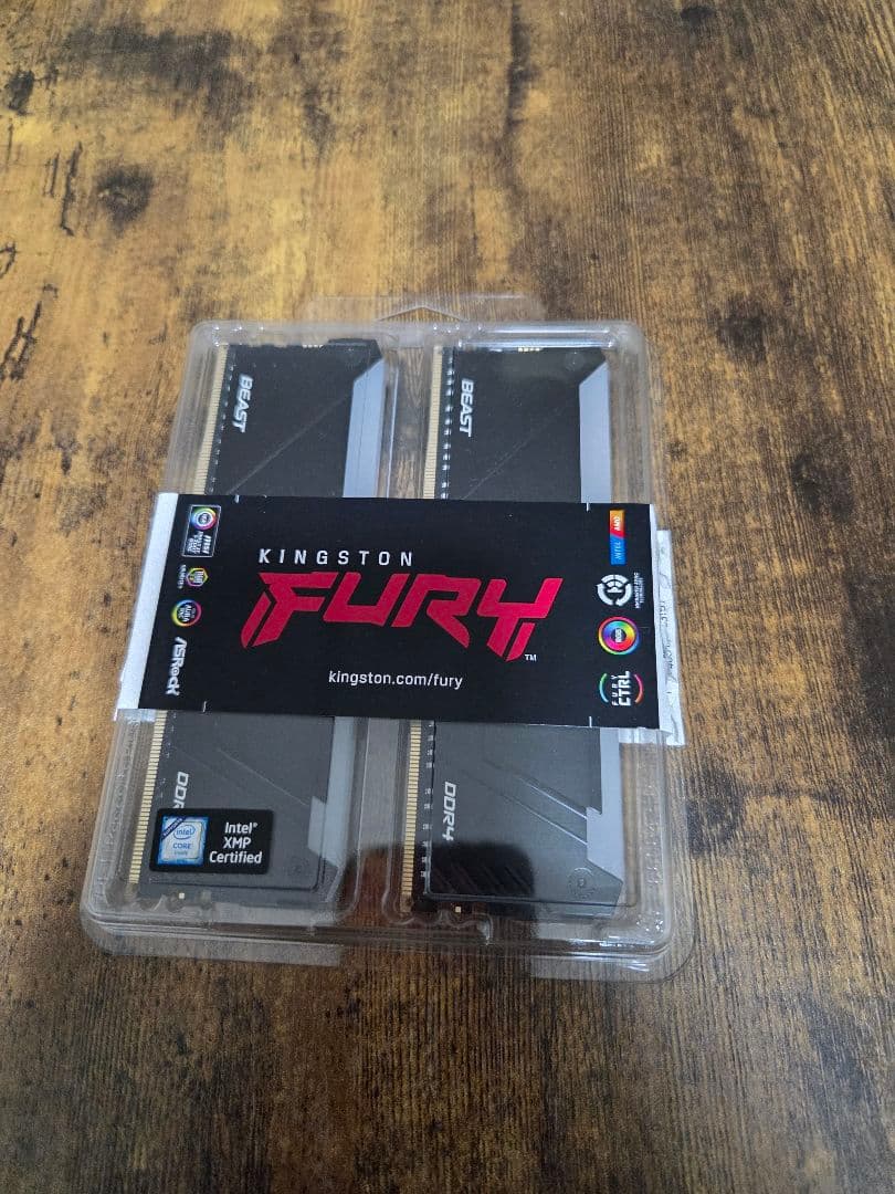 メモリー Kingston FURY DDR4 32gb (16x2)