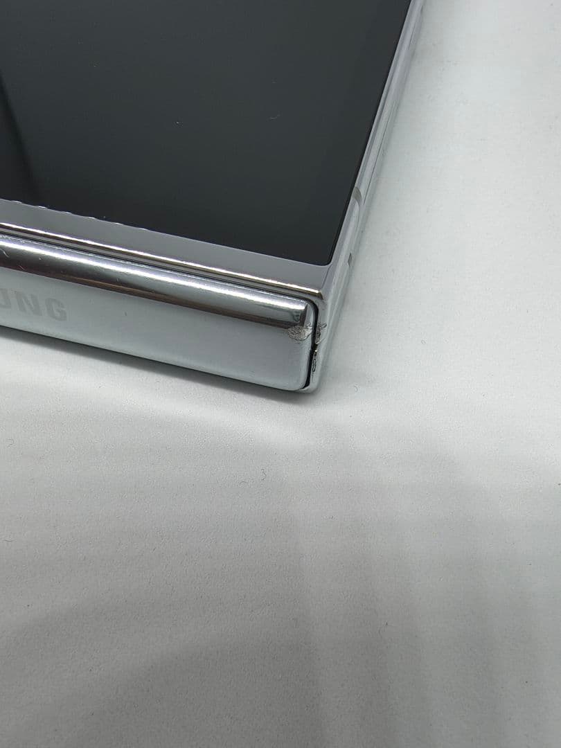 国内版！Samsung Galaxy Z Flip5 本体 SCG23 ミント