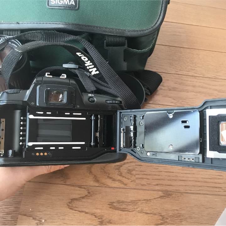 Nikon ニコン F60D フィルムカメラ