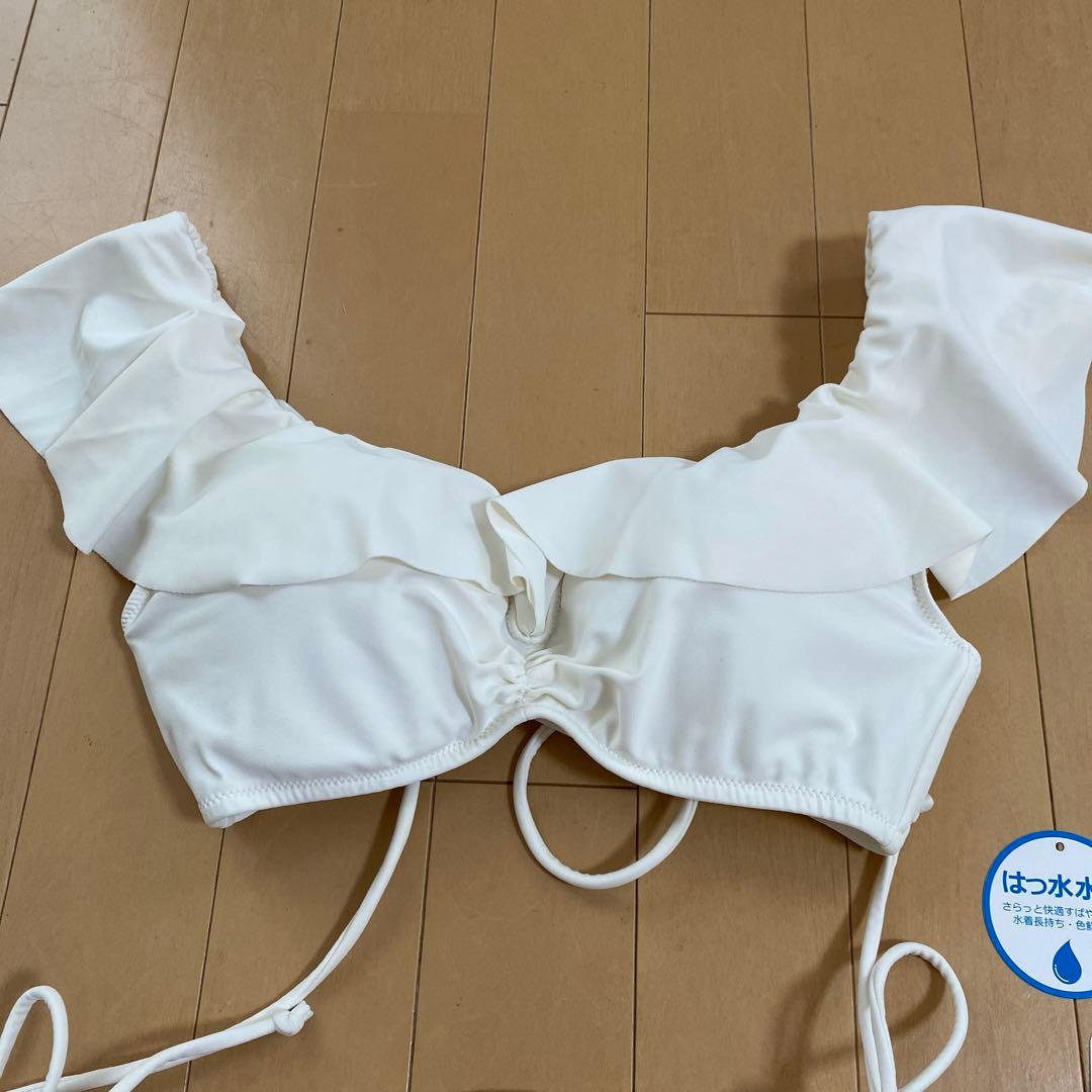 水着・ラッシュガード a