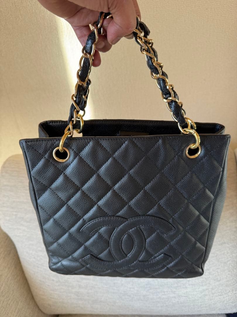 CHANEL シャネル デカ ココマーク キャビアスキン チェーン