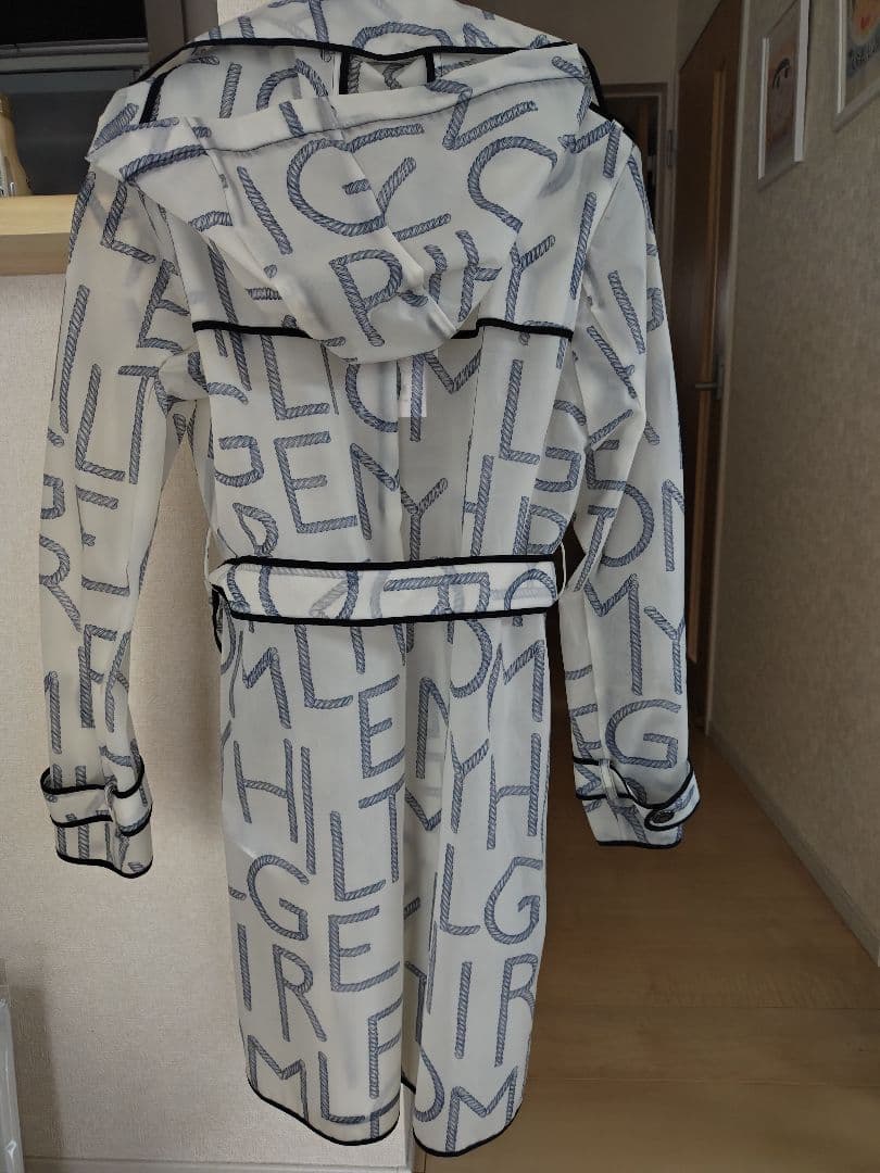 ロゴ レインコート