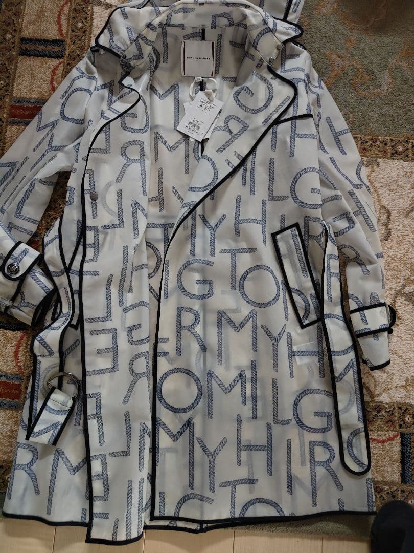 ロゴ レインコート