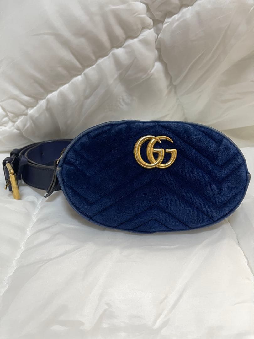 GUCCI　ベルトバッグ　グッチ　GGマーモント　ベルベット