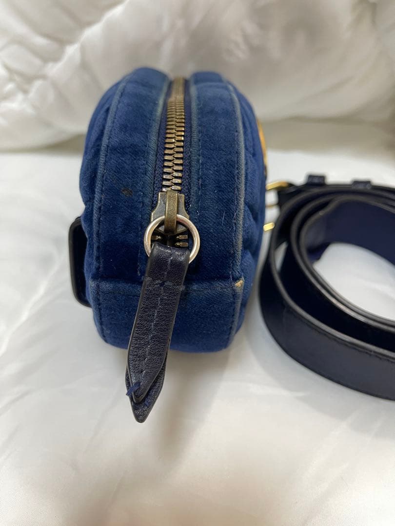 GUCCI　ベルトバッグ　グッチ　GGマーモント　ベルベット