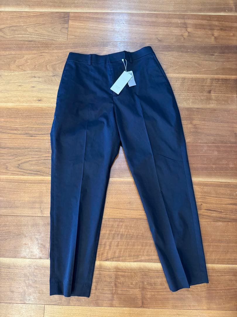 自由区L 大きいサイズ　SHIHOさん着用　コットンサテンテーパード パンツ