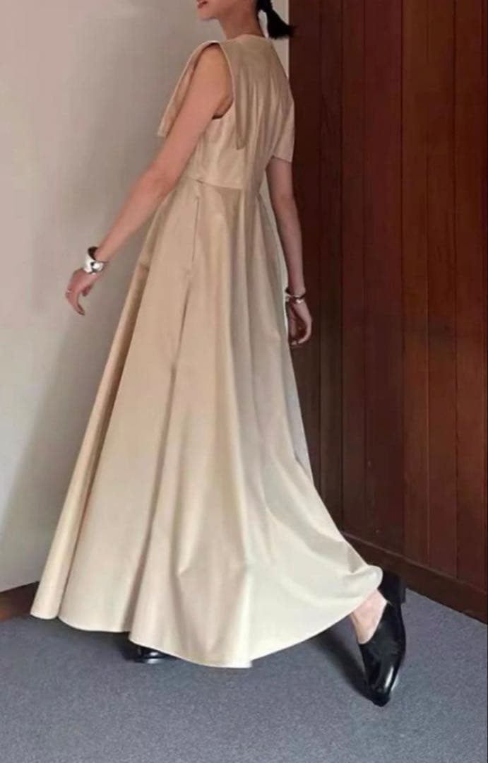 ワンピース CLANE SQUARE SLEEVE ONEPIECE