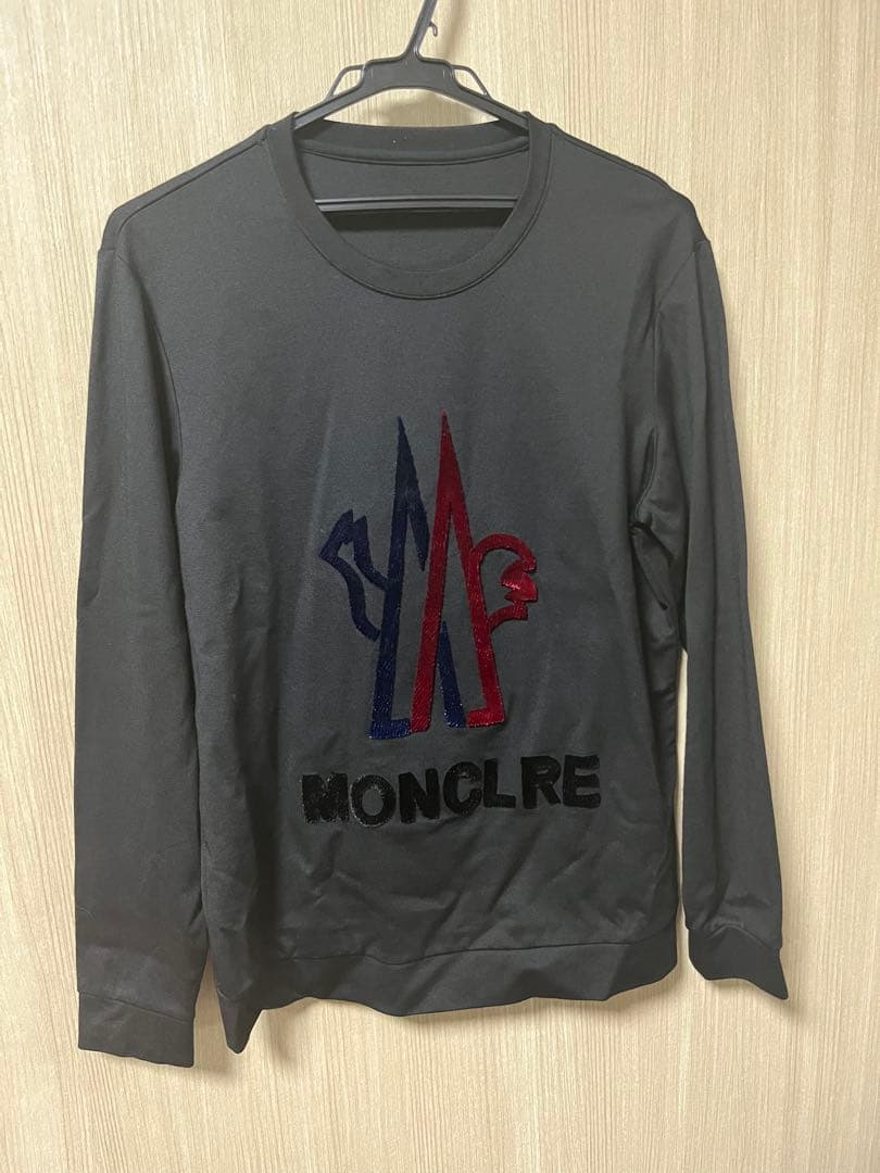 ハ*B様 MONCLER ロゴ刺繍 グレー トレーナー
