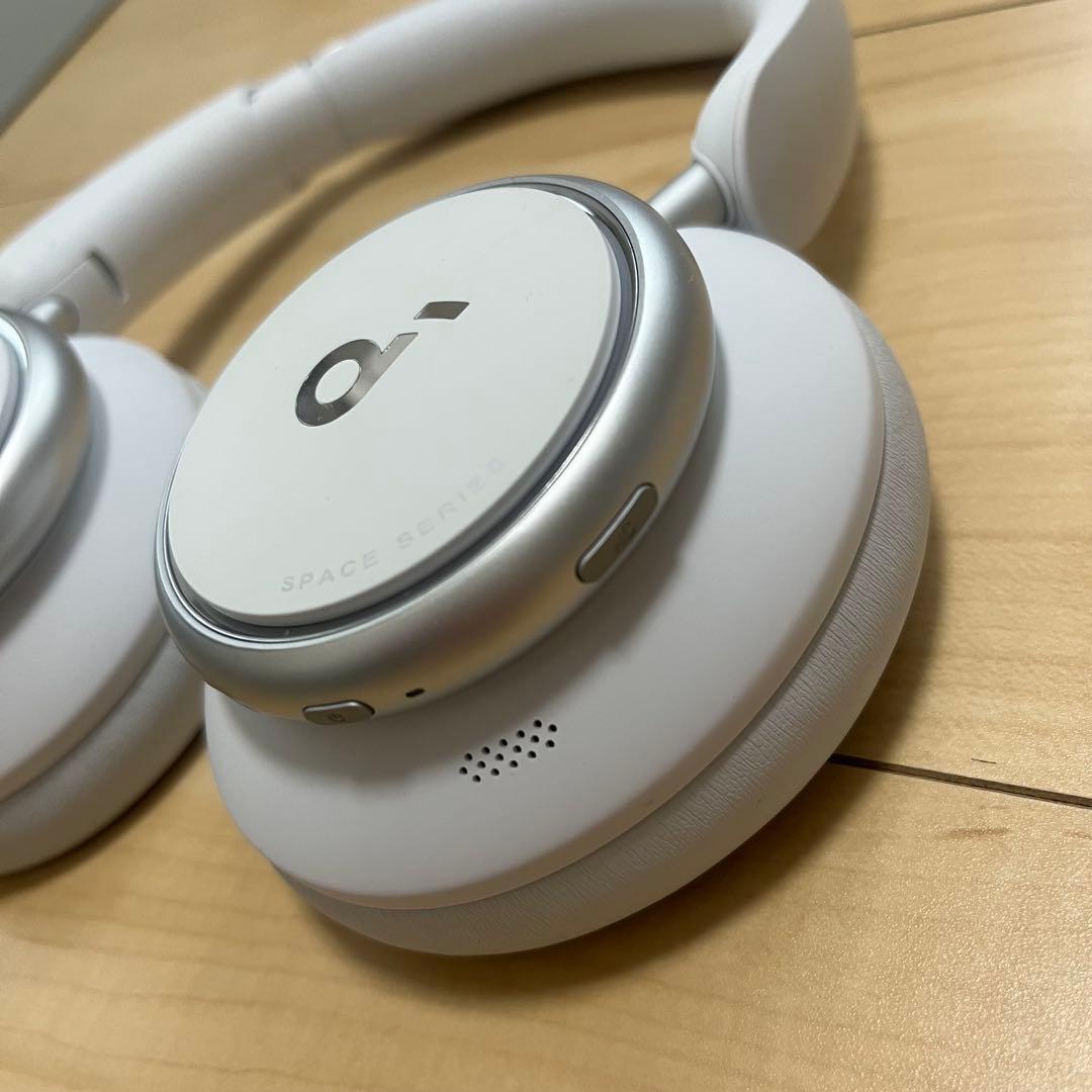 Anker Soundcore Space Q45 （ホワイト）