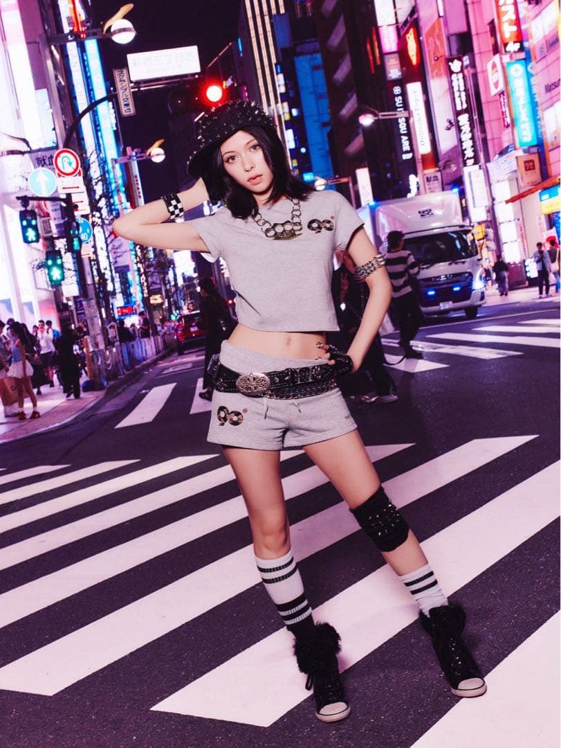 パンツ 90 Logo Girl Micro Shorts