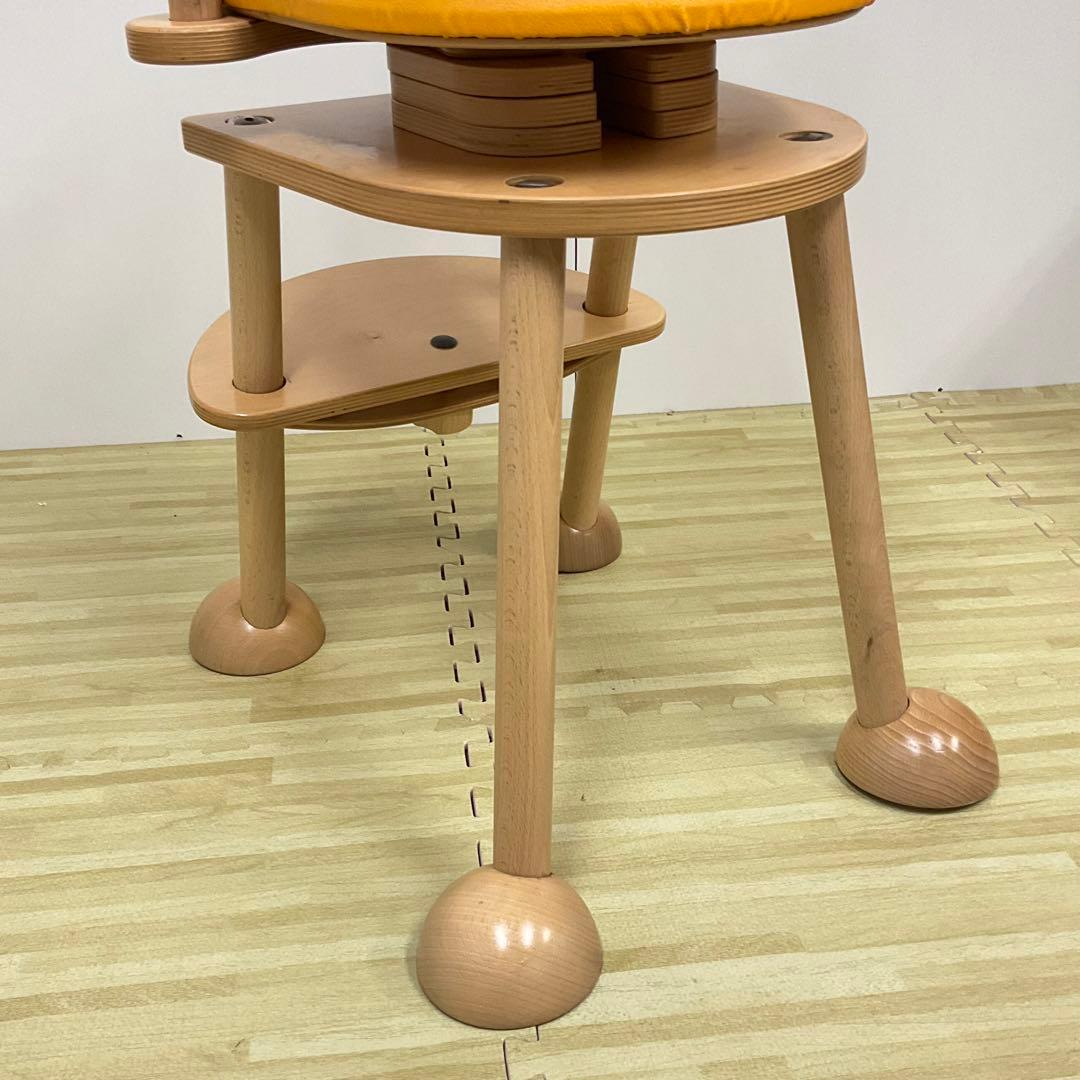 ①ドイツ ティムキッド社 成長椅子 Mobo モボチェア 木製ハイチェア