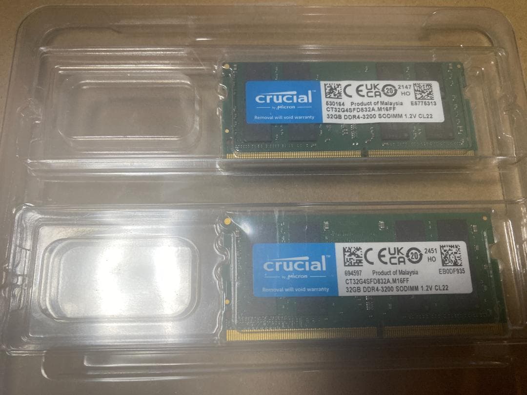 【ほぼ未使用】Crucial　メモリ DDR4-3200 32GB×2枚