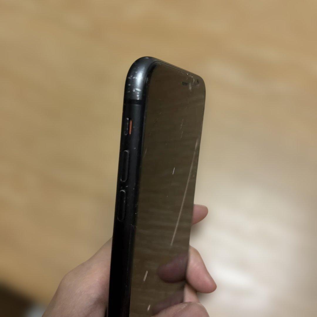 【値下げ交渉あり】【早い者勝ち】 Apple iPhone 11 ブラック 本体