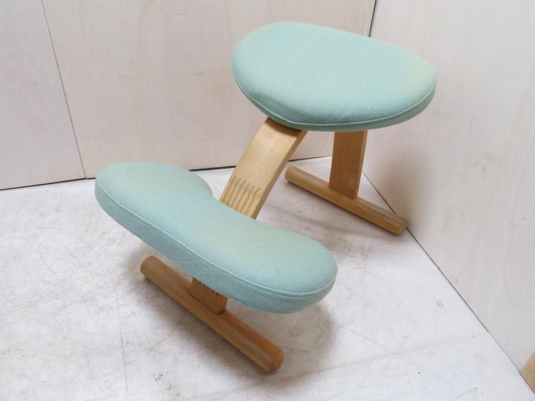 Rybo リボ社 バランスチェア イージー ライトグリーン 専用カバー付き