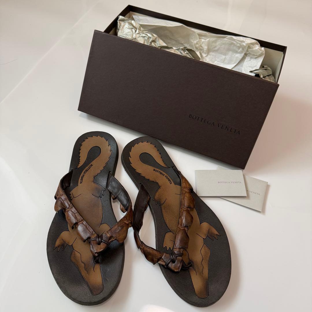 BOTTEGA VENETA ワニ クロコダイル　メンズ　革 　サンダル　メンズ