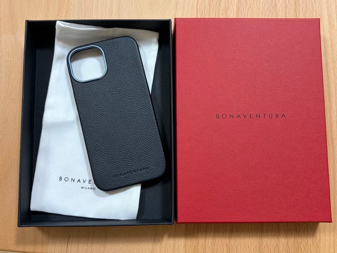 BONAVENTURA iPhone15用レザーケース ブラック