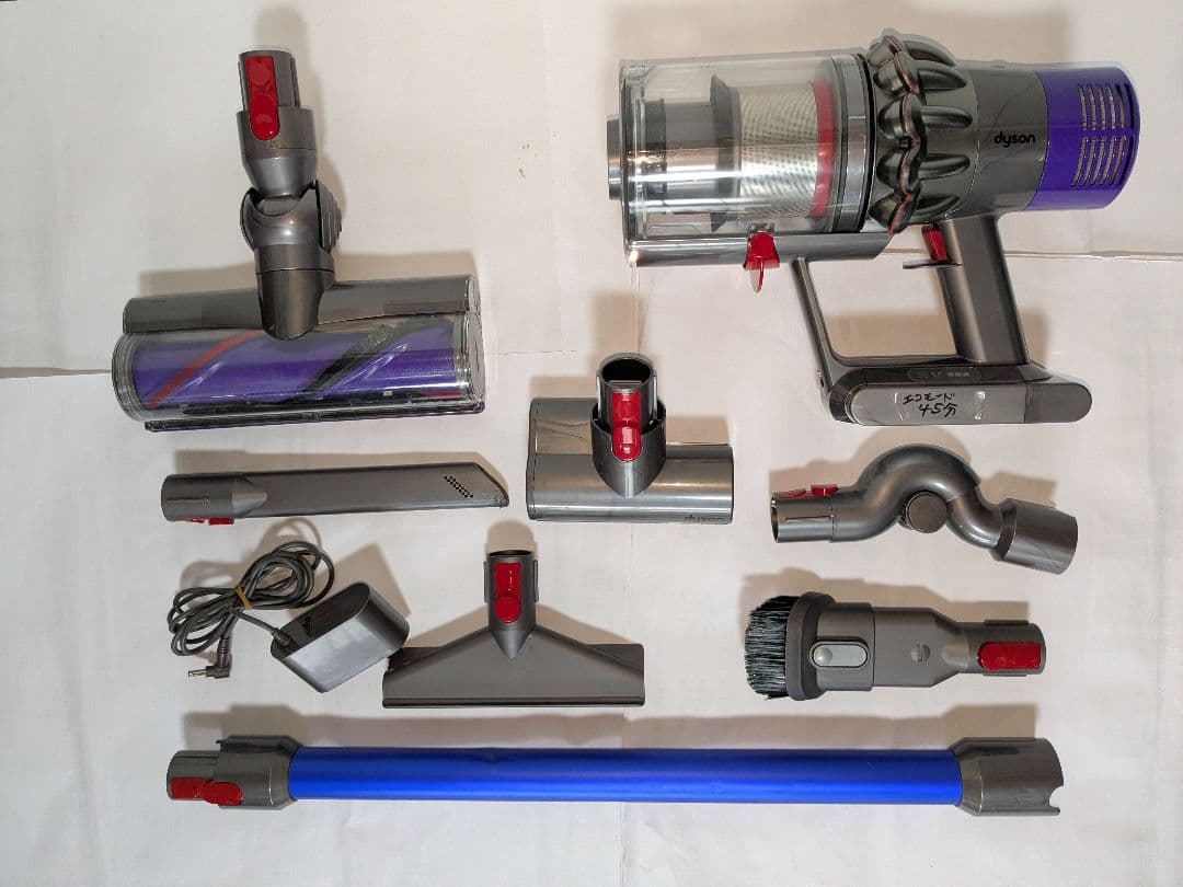 【45分稼働】ダイソン掃除機V10 SV12　①