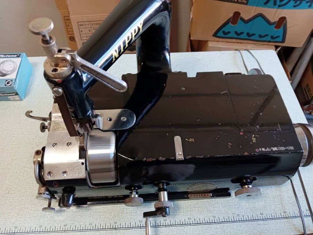 ニッピ　NIPPY 革漉き機　NP-1