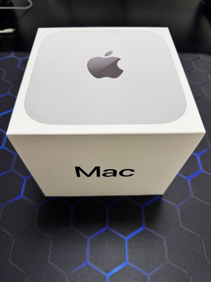Apple Mac mini M4 (256GB SSD, 16GBメモリ)