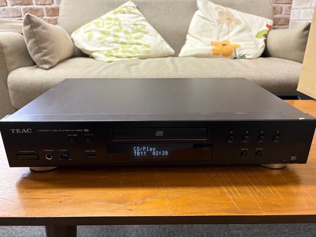 TEAC CD-P650 コンパクトディスクプレーヤー