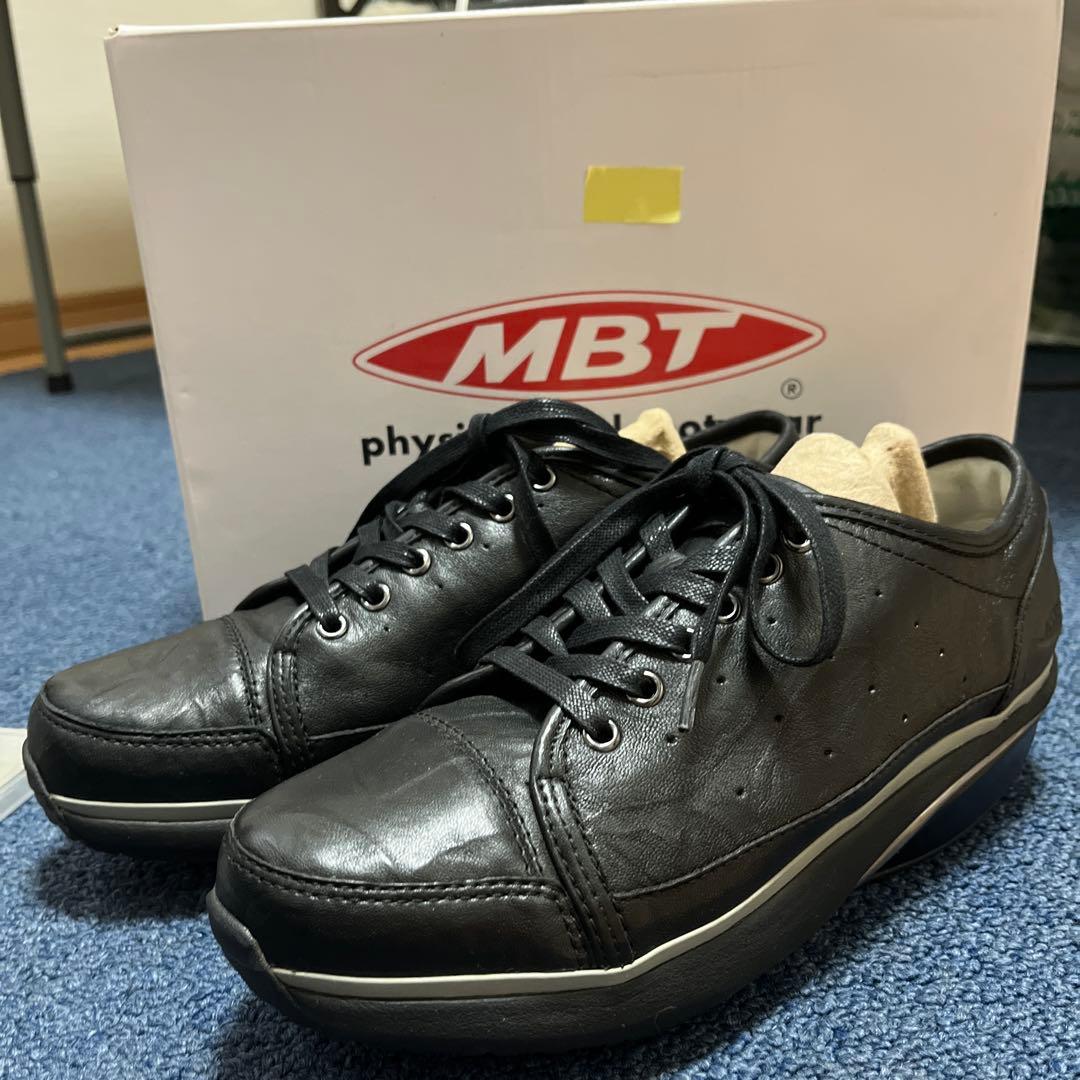 MBT新品ブラック 23.7cm