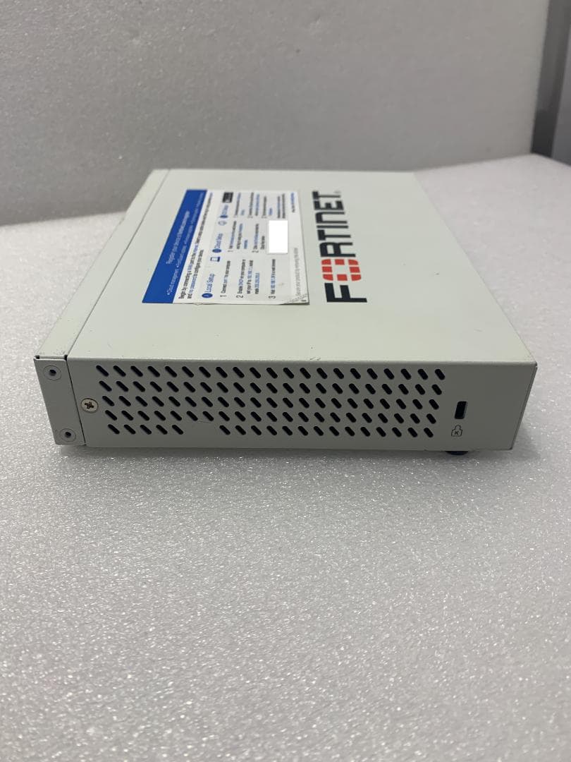 FortiGate 60F ライセンス期限2027/04/28