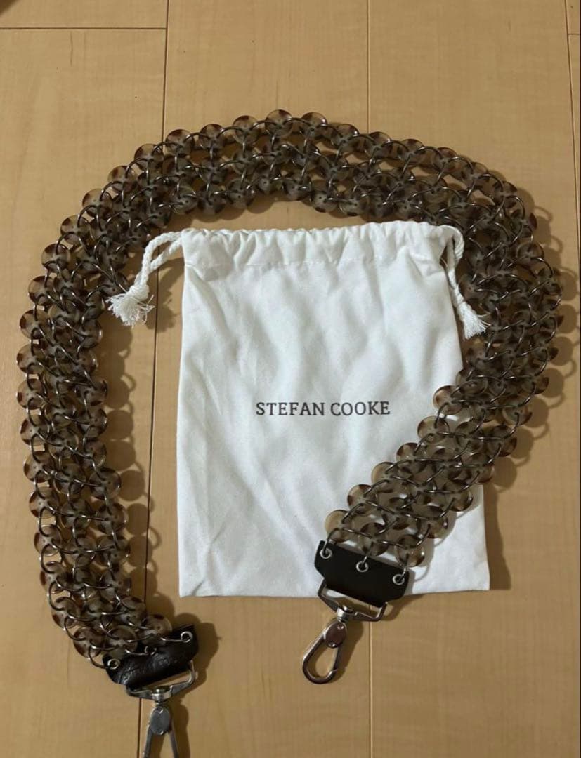 Stefan cooke ボタン ショルダーストラップ