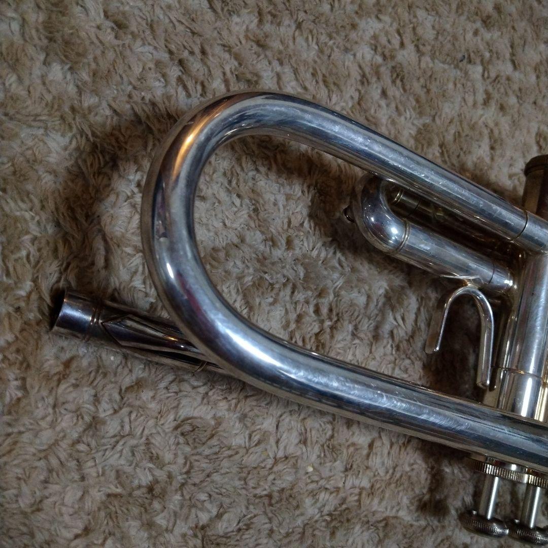 Bach トランペット TR300 音鳴りok キズ、一部凹みあり