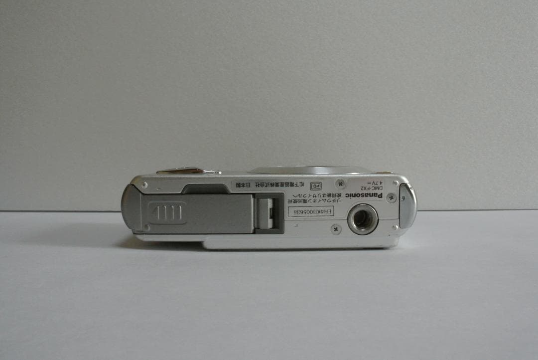 【動作確認済】LUMIX DMC-FX2 純正充電器付 オールドコンデジ レトロ